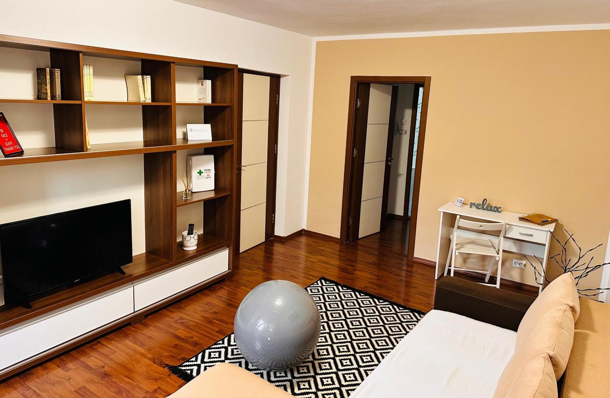 Euro Apartment Букурещ Екстериор снимка