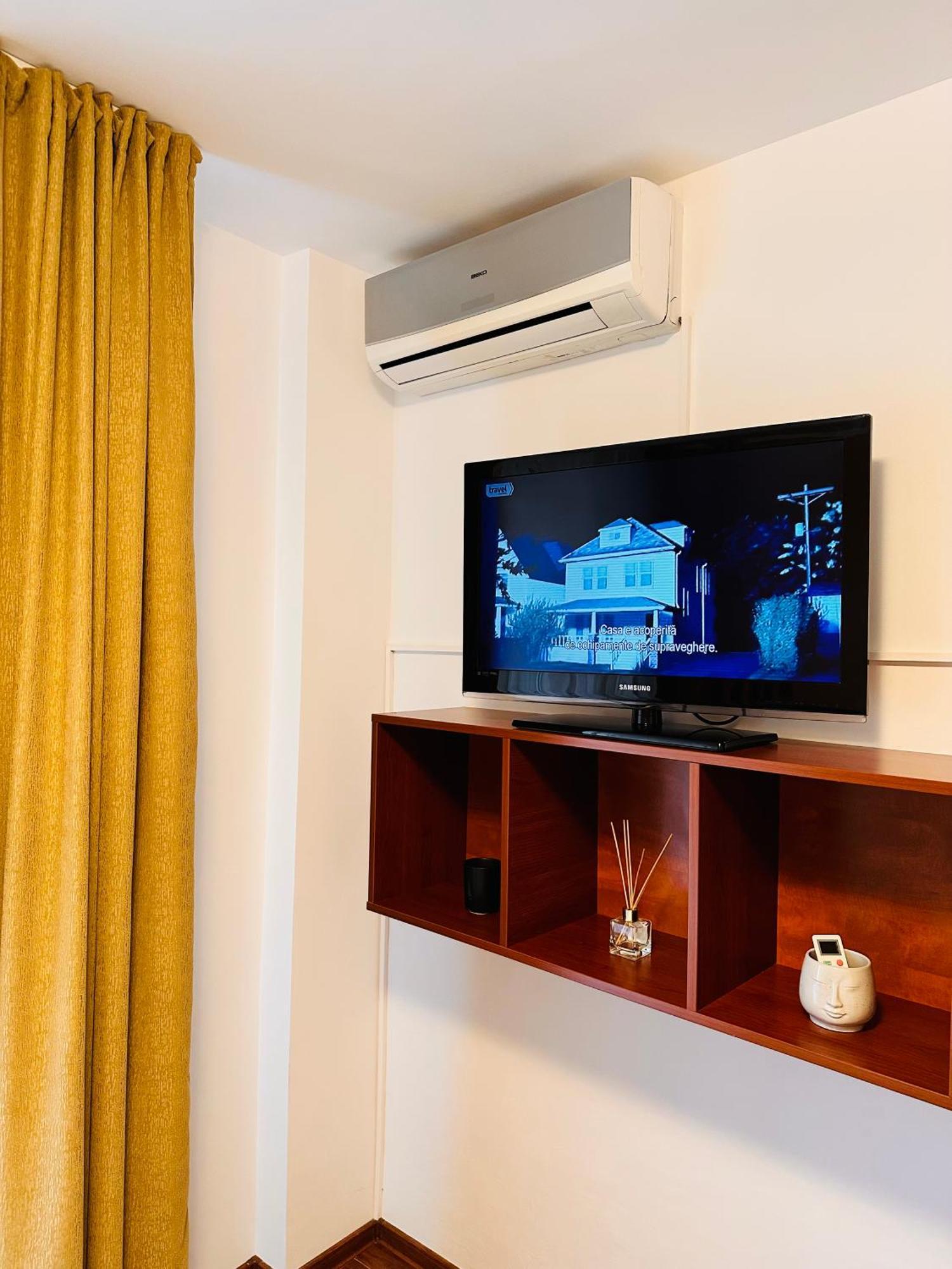 Euro Apartment Букурещ Екстериор снимка